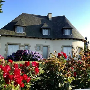  Hébergement de vacances Les Rimains
